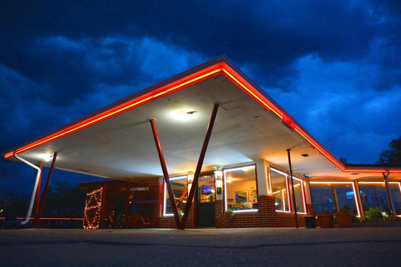 Raine Motel Valentine Exteriör bild